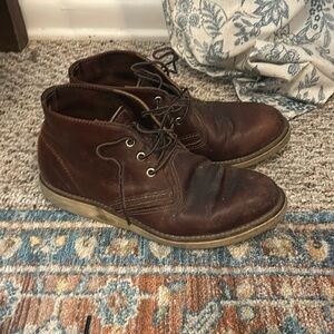 Men’s red wing chukka boots!